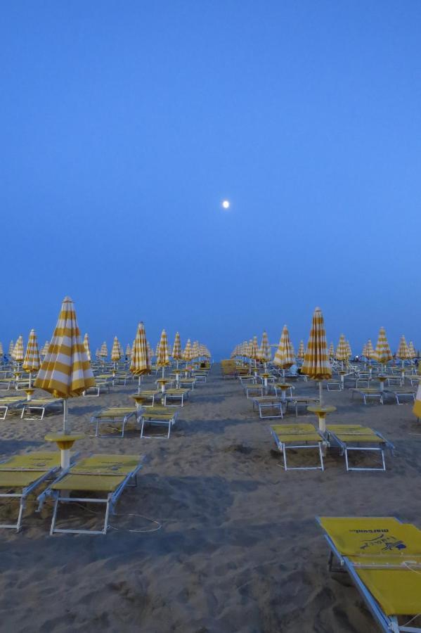 Hotel Strand A Frontemare Lido di Jesolo Exterior photo