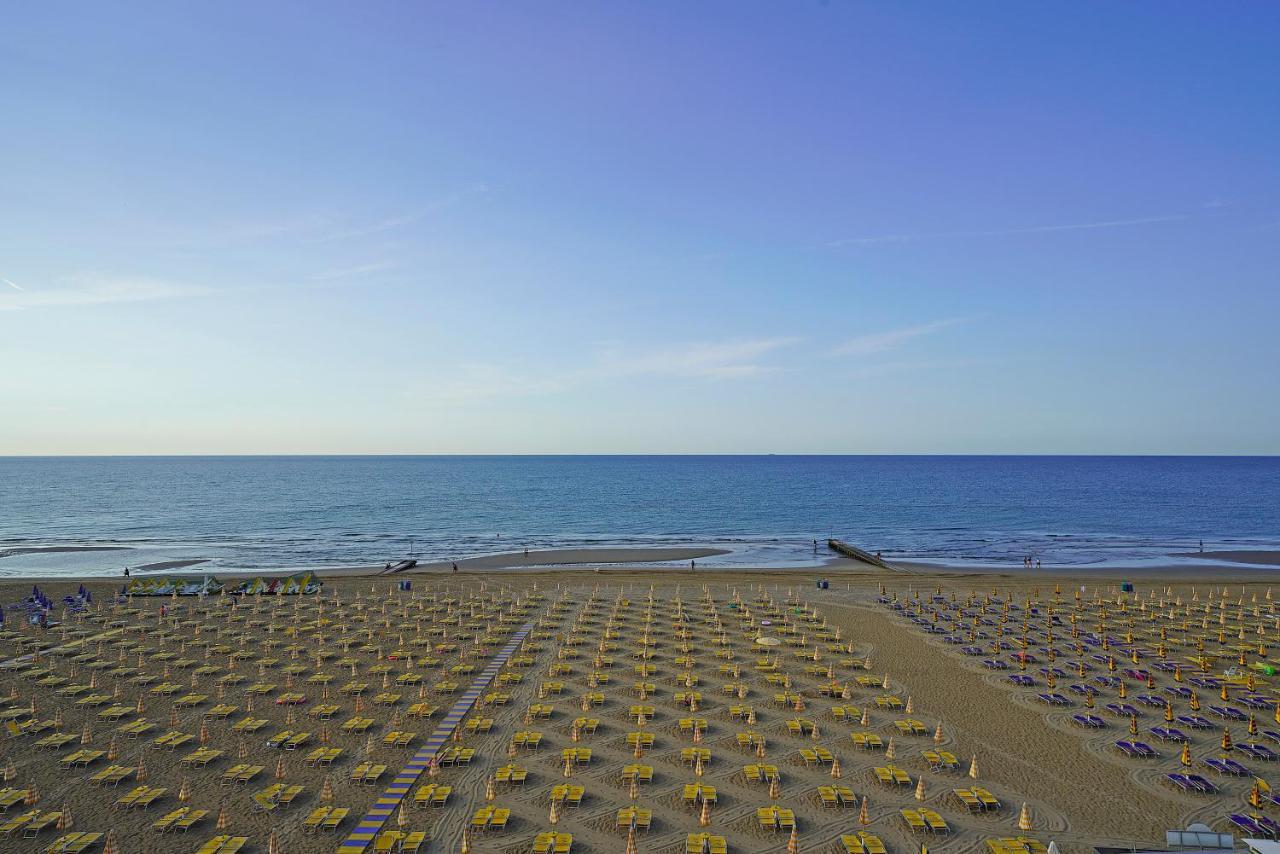 Hotel Strand A Frontemare Lido di Jesolo Exterior photo