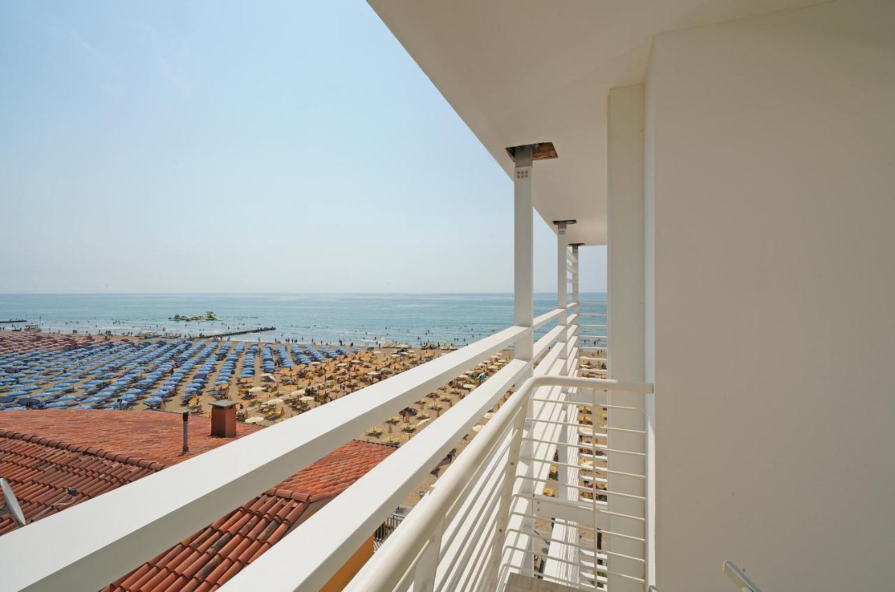 Hotel Strand A Frontemare Lido di Jesolo Exterior photo