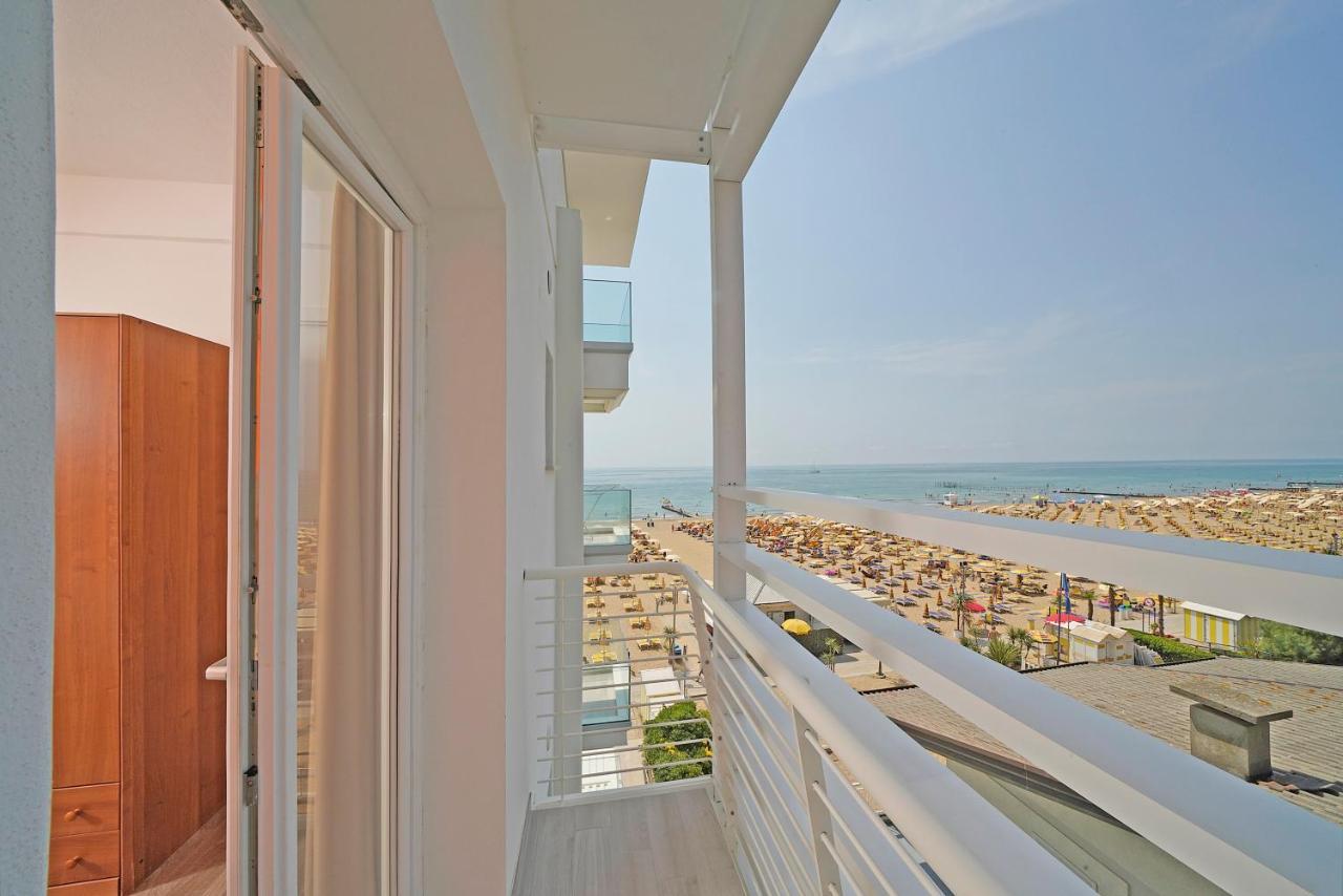 Hotel Strand A Frontemare Lido di Jesolo Exterior photo