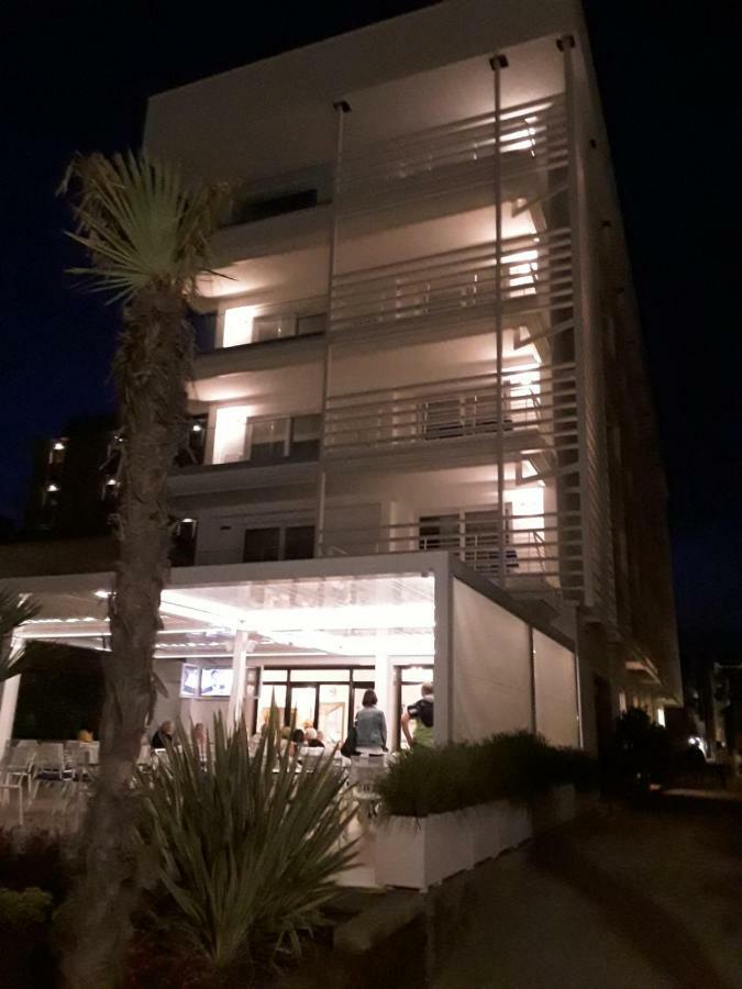 Hotel Strand A Frontemare Lido di Jesolo Exterior photo