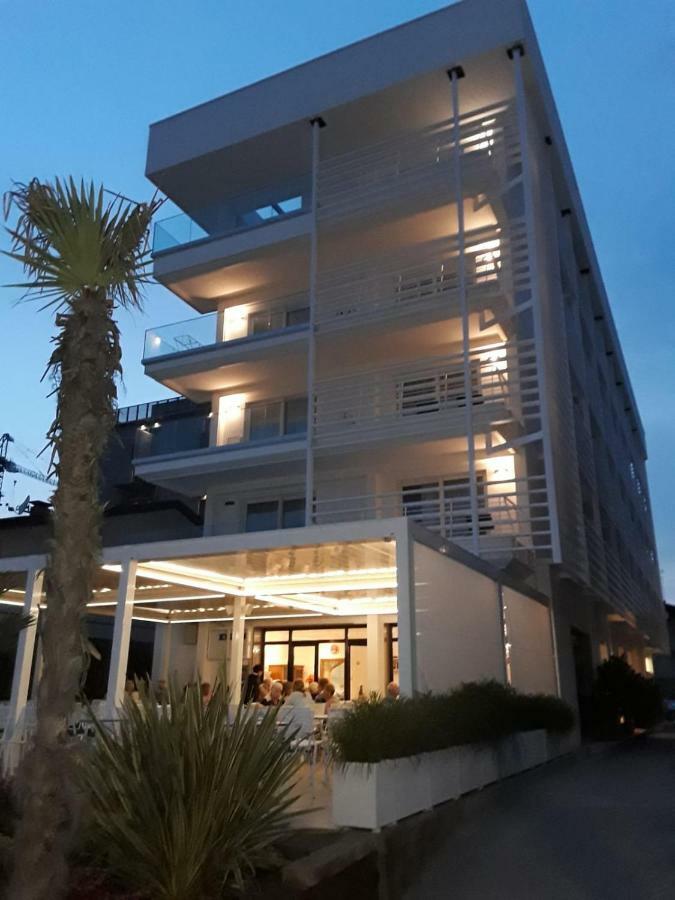 Hotel Strand A Frontemare Lido di Jesolo Exterior photo